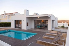 Superbe Villa Moderne de 3 chambres avec piscine privee et a la plage a 2min! UPDATED 2020 - Tripadvisor - Aljezur Vacation Rental