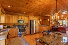 Deer Hollow Retreat UPDATED 2023: 3 Bedroom House Rental in Valle Crucis with Cable/satellite TV and Mountain Views - Tripadvisor