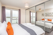 The Pier 5, Luxury Apartment, Sleeps 5, River View, Parking UPDATED 2022 - Tripadvisor - Gillingham Vacation Rental