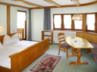 Simon (KPL270) UPDATED 2023: 1 Bedroom Apartment in Kappl with Parking and Wi-Fi - Tripadvisor
