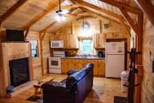 The Settlers Roost at Colonels Quarters Has Hot Tub and Grill - UPDATED 2023 - Tripadvisor - New Straitsville Vacation Rental The... 