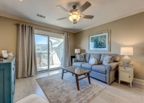 331 Breakers, Fully Remodeled in 2017! Beautiful Oceanfront, Pool, Beach UPDATED 2024 - Tripadvisor - Hilton Head Vacation Rental