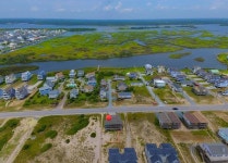 Seaclusion UPDATED 2022: 4 Bedroom House Rental in Surf City with Cable/satellite TV and Air Conditioning - Tripadvisor