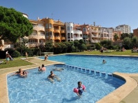 2 HABITACIONES, PISCINA, PLAYA 100M Has Terrace and Shared Outdoor Pool (Unheated) - UPDATED 2022 - Tripadvisor - Empuriabrava... 