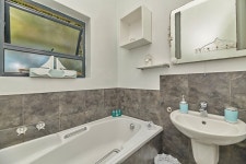 THE BEST LAgulhas Pet Friendly Vacation Rentals - Tripadvisor - Book Pet Friendly Vacation Rentals in LAgulhas