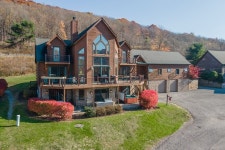 Boats & Snow UPDATED 2022: 7 Bedroom House Rental in McHenry with Parking and Internet Access - Tripadvisor