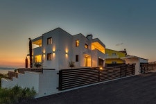 Villa LUXUS VILLA ARLY Has Shared Outdoor Pool (Unheated) and Central Heating - UPDATED 2023 - Tripadvisor - Crikvenica Vacation... 