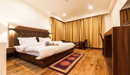 THE 10 BEST Raigad District Vacation Rentals, Apartments (with Photos) | Tripadvisor - Book Vacation Rentals in Raigad District... 