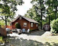Lakeside Cabin at Greenwood Lake Has Air Conditioning and Internet Access - UPDATED 2022 - Tripadvisor - Greenwood Lake Vacation... 