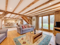 Three Oaks Barn UPDATED 2023: 2 Bedroom House Rental in Westfield with Central Heating and Internet Access - Tripadvisor