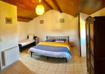 Gite du Mas UPDATED 2024: 1 Bedroom Rental Home in Saint-Privat-de-Champclos with Private Yard - Tripadvisor