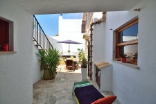 Townhouse with Jacuzzi in Pollensa Has Balcony and Terrace - UPDATED 2023 - Tripadvisor - Pollenca Vacation Rental