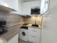 Loc.Saisonniere - REF0090 - T1 de 20m2 avec loggia vue etang UPDATED 2022 - Tripadvisor - Balaruc-les-Bains Vacation Rental