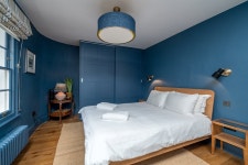 1 bed house w/ courtyard near River Thames Has Internet Access and Wi-Fi - UPDATED 2024 - Tripadvisor - Chiswick Vacation Rental