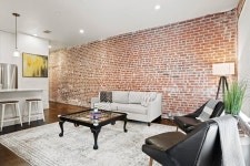 Sleek, Modern Apartment in the CBD Has Air Conditioning and Internet Access - UPDATED 2022 - Tripadvisor - New Orleans Vacation... 