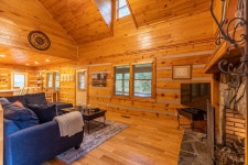 4J Getaway UPDATED 2024: 3 Bedroom Cabin in Boone with Hot Tub and Wi-Fi - Tripadvisor
