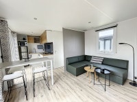 MOBIL-HOME Grand Confort, 4 personnes, 2 chambres, 1sdb, in/out (31,6m2) UPDATED 2024 - Tripadvisor - Jullouville Vacation Rental
