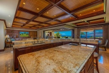 Luxurious 4 BD Kihei UPDATED 2023: 4 Bedroom House Rental in Makena with Air Conditioning and Private Outdoor Pool (Unheated)... 