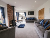 The Bay Tree, Cumbria, No pets Has Internet Access and Washer - UPDATED 2023 - Tripadvisor - Watermillock Vacation Rental