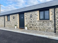 THE BEST Vale of Glamorgan Pet Friendly Vacation Rentals - Tripadvisor - Book Pet Friendly Vacation Rentals in Vale of Glamorgan