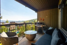 Distinctive Snowmass Shadowbrook Condo. Outdoor Pool/Hot Tub, Bonus Sleeping Den UPDATED 2024 - Tripadvisor - Snowmass Village... 