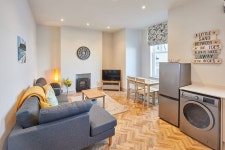 Host & Stay | 2 Maritime Apartments Has Parking available and Central heating - UPDATED 2024 - Tripadvisor - Scarborough Vacation... 