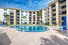 Kings Oasis *Oceanview *Pool *BBQ Grill Has Air Conditioning and Central Heating - UPDATED 2024 - Tripadvisor - Daytona Beach... 