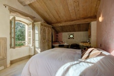 THE BEST Lambesc Vacation Rentals with Hot Tubs - Tripadvisor - Book Vacation Rentals with Hot Tubs in Lambesc
