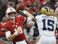 No. 5 Wisconsin Wins Slugfest Against No. 19 Michigan 24-10