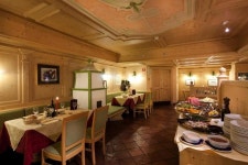 가르니 벨라비스타, 리비날론고 델 콜 디 라나 - 호텔 가격비교