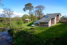 블랙 번 로지 B & B, 뉴캐슬튼 - 호텔 가격비교