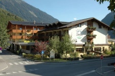 호텔 짐바, 슈룬스 - 호텔 가격비교