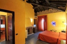 카스텔로 디 카실리오, 에르바 - 호텔 가격비교