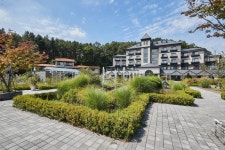 예스파크지역 호텔 목록입니다. (2024-05-09~2024-05-10, 1박, 2인)