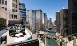 시카고지역 호텔 목록입니다.