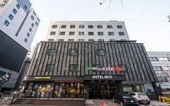 팔달구지역 호텔 목록입니다.