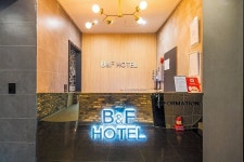 여수지역 호텔 목록입니다. (2024-05-08~2024-05-09, 1박, 2인)