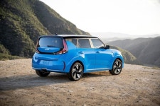 2023 Kia Soul First Look: Did Kia Make the Soul Worse? | Edmunds