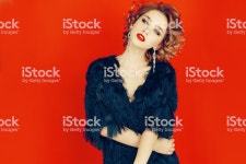 아름다운 가진 여자 스타일리쉬 헤어스타일 여자에 대한 스톡 사진 및 기타 이미지 | iStock Beautiful woman with stylish hairstyle