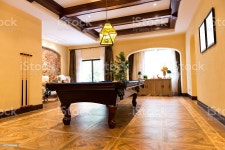 당구 객실 지하-건축적 특징에 대한 스톡 사진 및 기타 이미지 - iStock Billiards room in an luxury home basement.