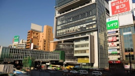 Where to get the best views of Shibuya Crossing