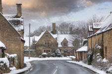 Christmas 2020: Can We Travel Out Of Tier 4 London This Christmas? Can we travel out of London this Christmas?