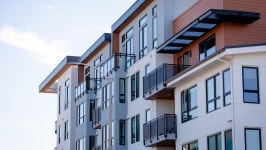 A Couple Doesnt Want To Rent An Apartment For A Bizarre Reason. Dave Ramsey Offers The Solution: Sell 2 Donkeys, Get Married... 