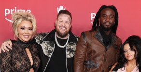 Yes, a Country Star Just Brought a Real-Life Pig to the 2025 ACMs