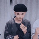 Niki Enhypen GIF - Niki Enhypen Enha - GIF 탐색 및 공유