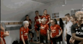 Mu Women Team GIF - Mu Women Team Champions - GIF 탐색 및 공유
