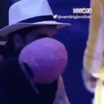 뉴코아펠릭스키스 | Kiss Flayor GIF - Kiss Flayor Felipe Prior - GIF 탐색 및 공유