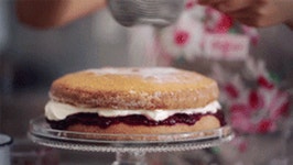 Victoria Sponge Cake Cake GIF - Victoria Sponge Cake Cake Sponge Cake - GIF 탐색 및 공유