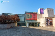 장르 불문! 종합예술시설 예술의 전당 | 서울시 - 내 손안에 서울 장르 불문! 종합예술시설 예술의 전당