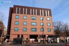 아련한 추억과 낭만이 있는 마로니에공원 | 서울시 - 내 손안에 서울